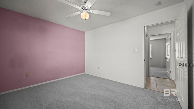 522 W Amanda Avenue, Foley, AL 36535