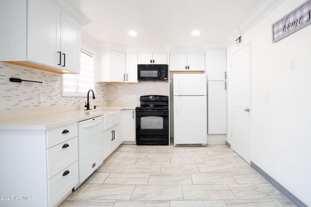 6565 N 19TH Avenue 27, Phoenix, AZ 85015