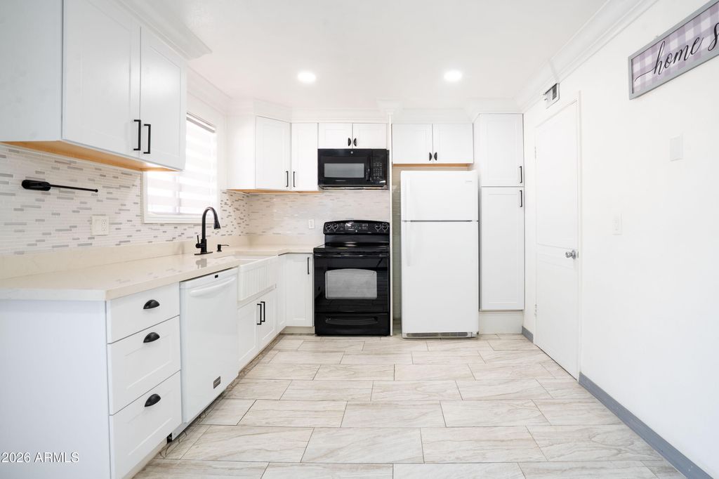 6565 N 19TH Avenue 27, Phoenix, AZ 85015 — photo 5