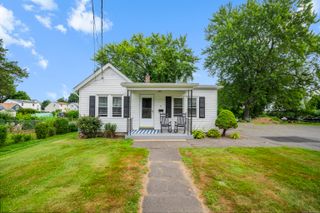 47 Park Avenue, Enfield, CT 06002