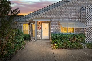 6632 Legters Drive, Dallas, TX 75236