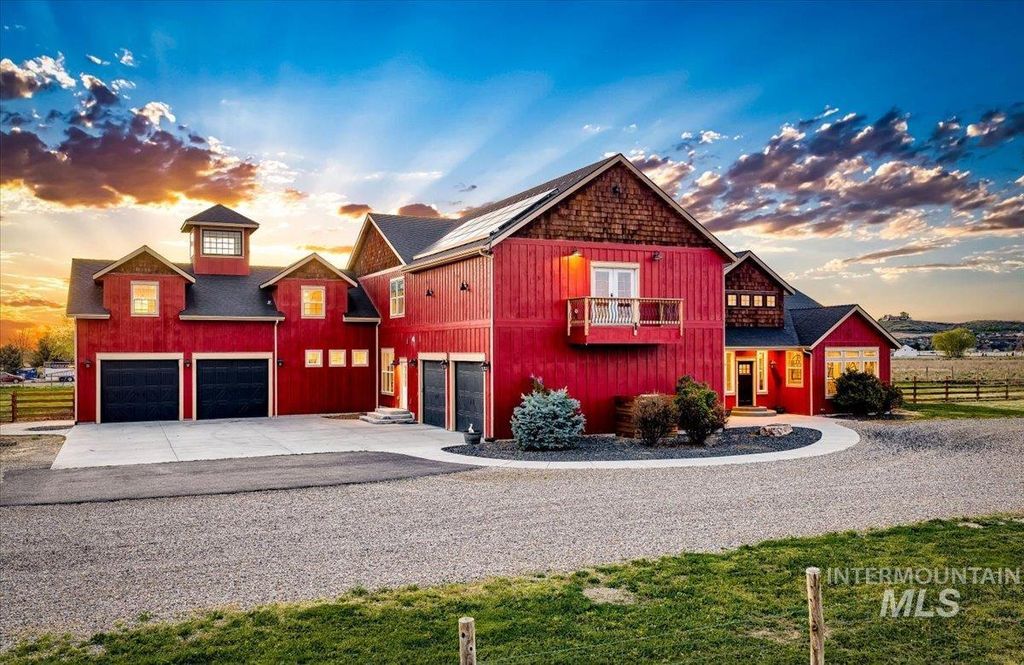 10922 W Beagle Flats Ln, Star, ID 83669