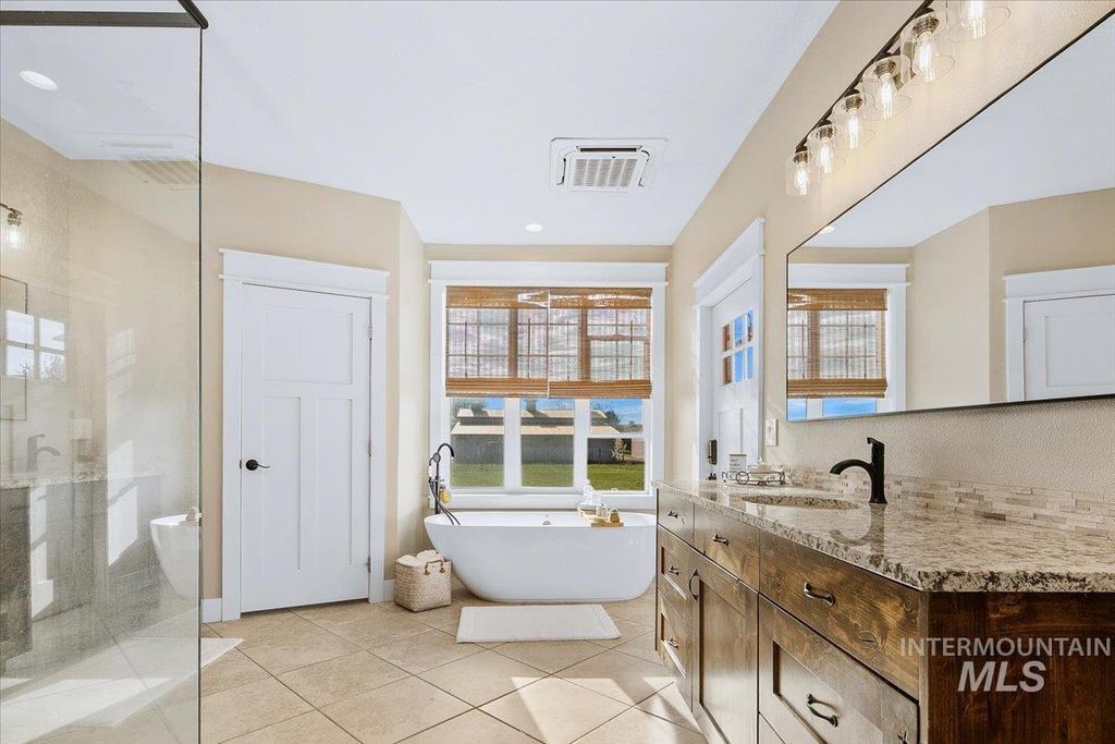 10922 W Beagle Flats Ln, Star, ID 83669 photo 14