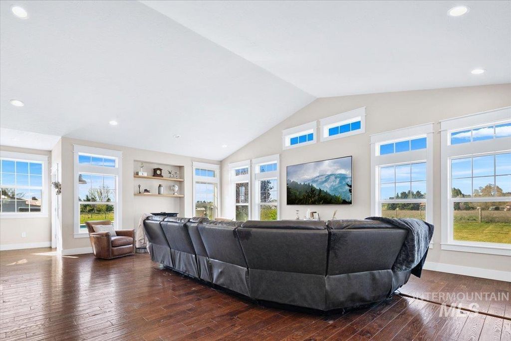 10922 W Beagle Flats Ln, Star, ID 83669 photo 6