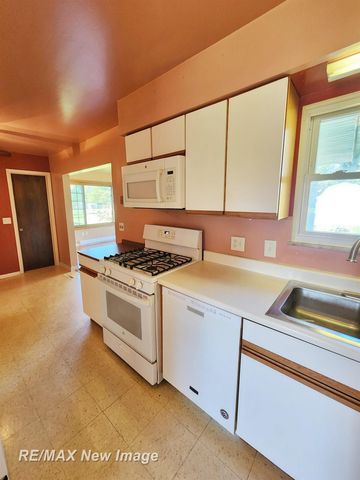 3430 Northwood Place, Saginaw, MI 48603