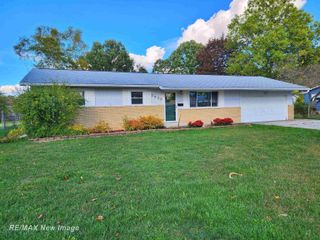3430 Northwood Place, Saginaw, MI 48603