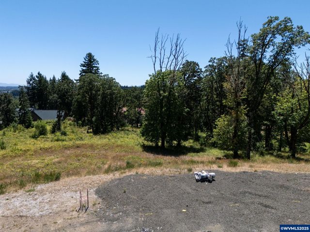 3723 NW Goldfinch Dr, Corvallis, OR 97330