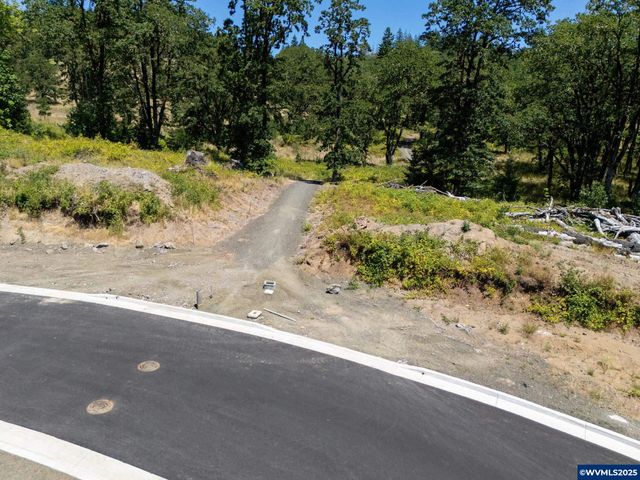 3723 NW Goldfinch Dr, Corvallis, OR 97330