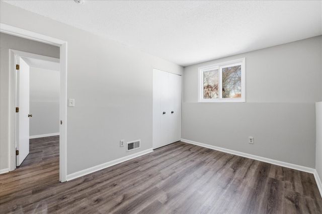 10664 Hollywood Boulevard NW, Coon Rapids, MN 55433