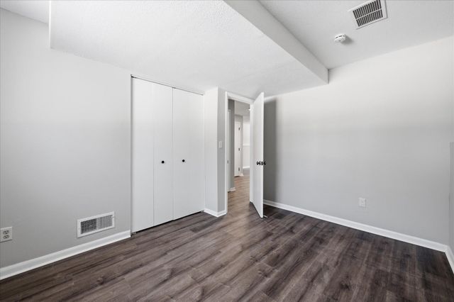 10664 Hollywood Boulevard NW, Coon Rapids, MN 55433