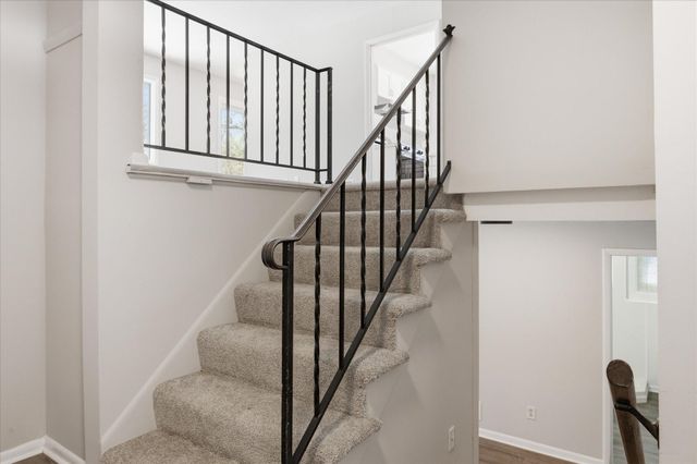 10664 Hollywood Boulevard NW, Coon Rapids, MN 55433