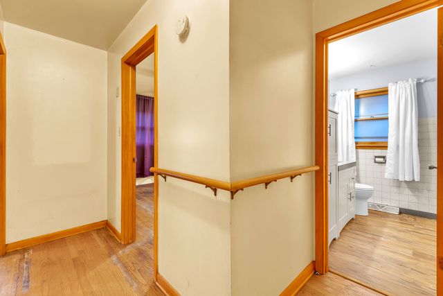 10220 S Kostner Avenue, Oak Lawn, IL 60453