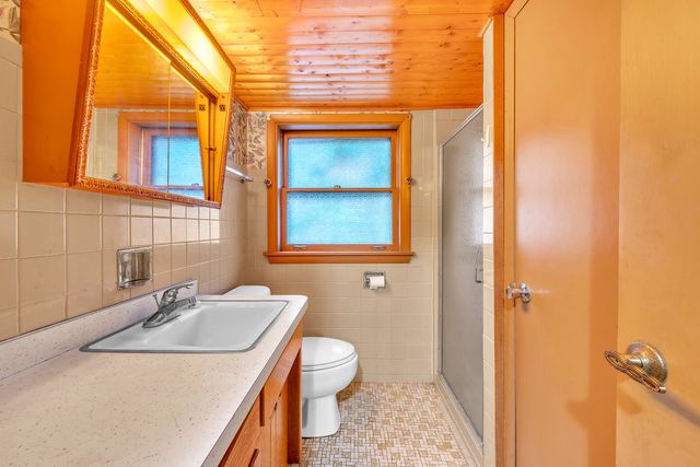 10220 S Kostner Avenue, Oak Lawn, IL 60453