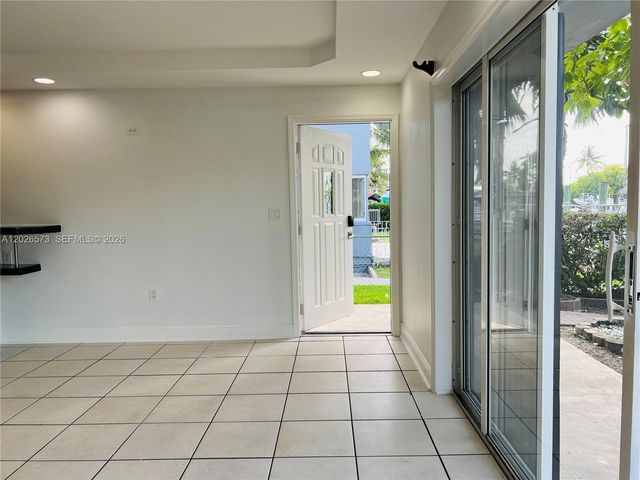 2033 Calais Drive 5, Miami Beach, FL 33141