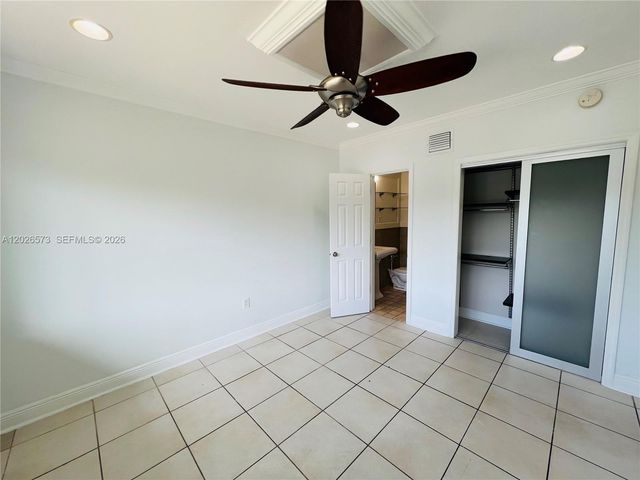2033 Calais Drive 5, Miami Beach, FL 33141