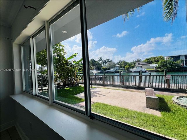 2033 Calais Drive 5, Miami Beach, FL 33141