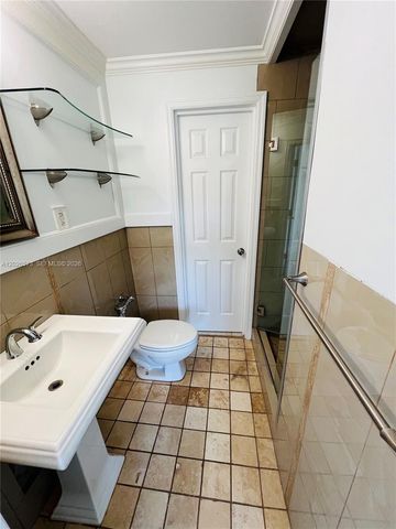 2033 Calais Drive 5, Miami Beach, FL 33141