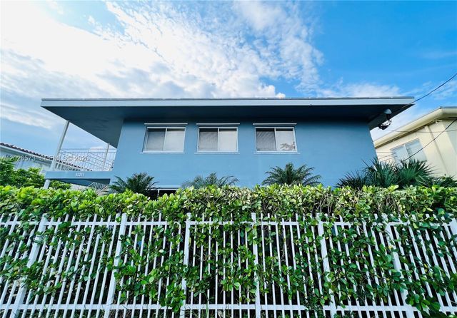 2033 Calais Drive 5, Miami Beach, FL 33141
