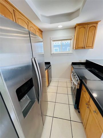 2033 Calais Drive 5, Miami Beach, FL 33141