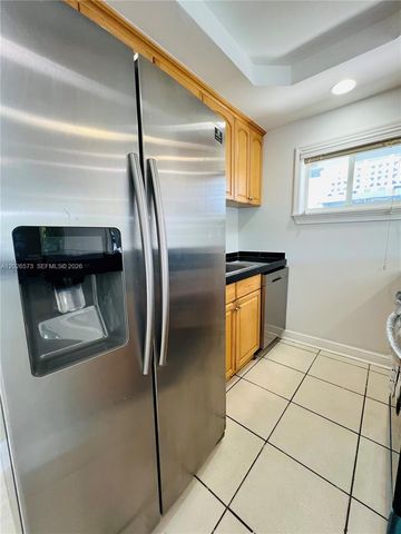 2033 Calais Drive 5, Miami Beach, FL 33141