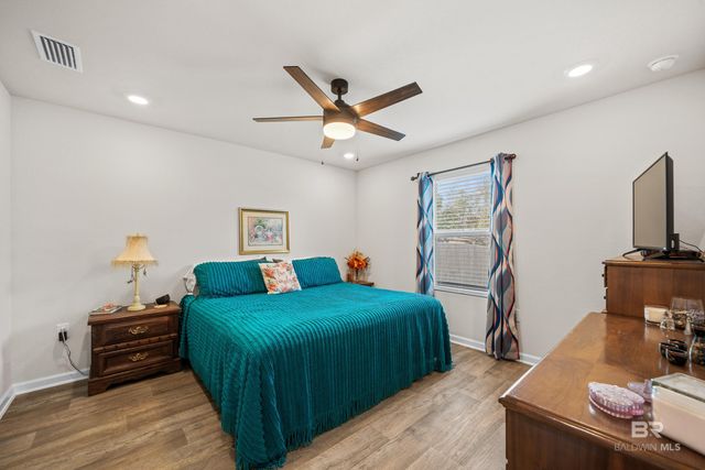 1137 Sweet Laurel Street, Foley, AL 36535