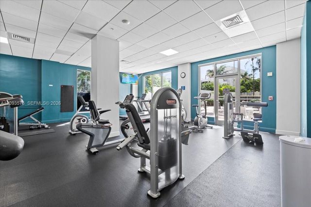 4001 S Ocean Drive 4C, Hollywood, FL 33019