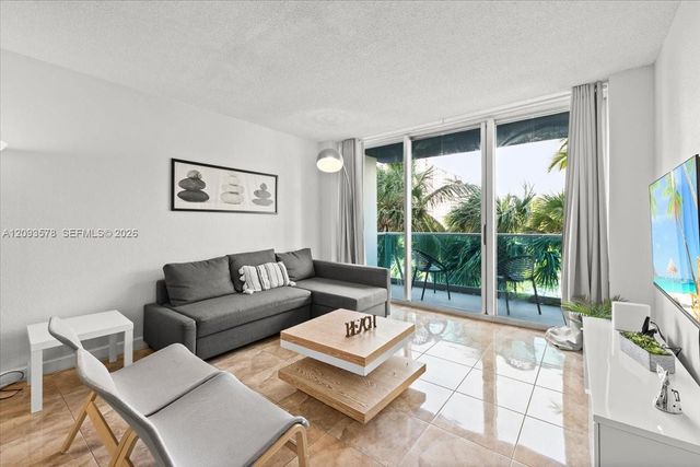 4001 S Ocean Drive 4C, Hollywood, FL 33019