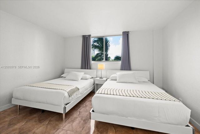 4001 S Ocean Drive 4C, Hollywood, FL 33019