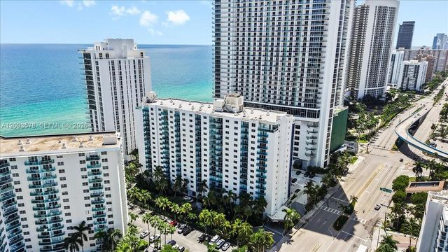 4001 S Ocean Drive 4C, Hollywood, FL 33019