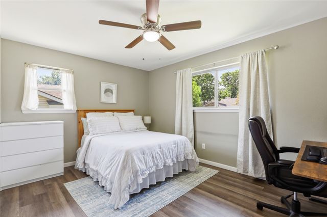 5605 Morley Avenue, Fort Worth, TX 76133