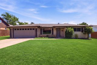 5605 Morley Avenue, Fort Worth, TX 76133