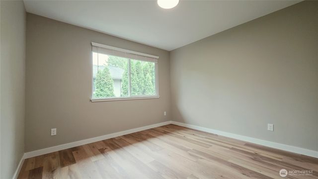 903 31st Street NE, Auburn, WA 98002