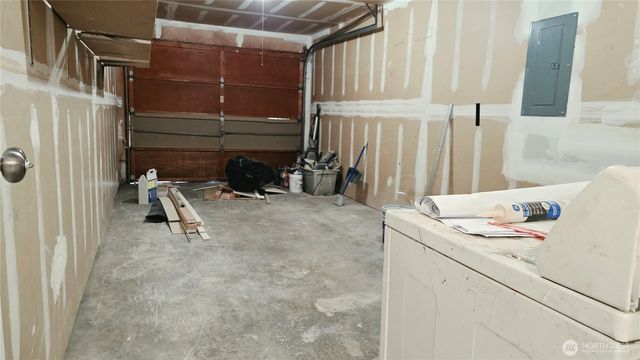 903 31st Street NE, Auburn, WA 98002