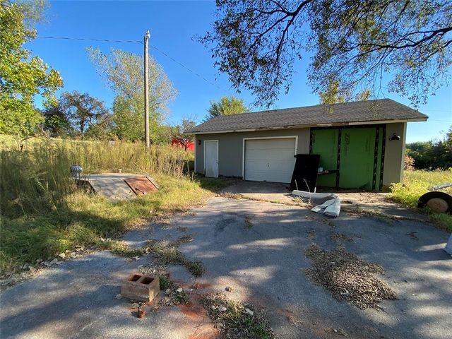 614 Cinderwood Court, Tuttle, OK 73089