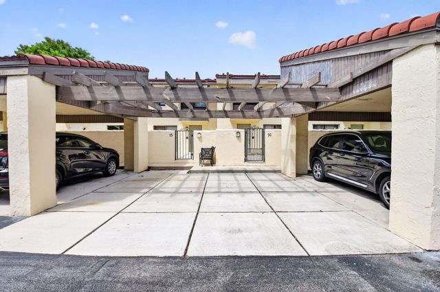 1330 NW 13TH Street 16, Boca Raton, FL 33486