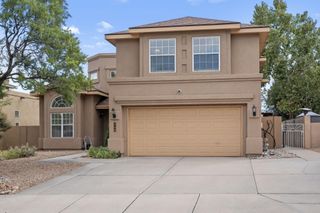 5136 ROANOKE Avenue NW, Albuquerque, NM 87120