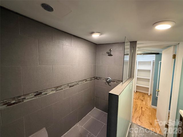 44 Oak Hill Road, Nebo, NC 28761