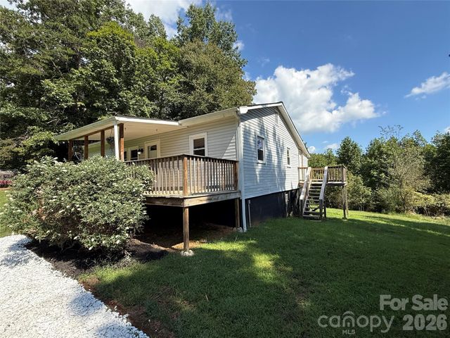 44 Oak Hill Road, Nebo, NC 28761
