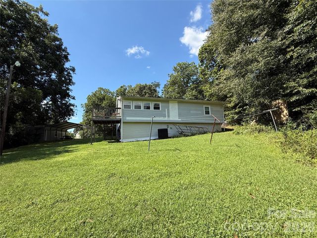 44 Oak Hill Road, Nebo, NC 28761