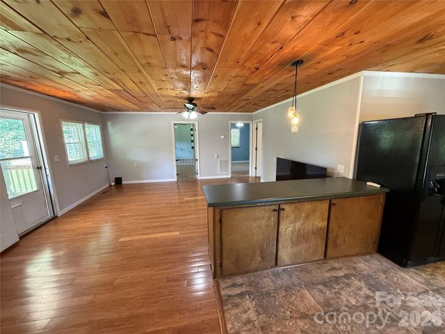 44 Oak Hill Road, Nebo, NC 28761