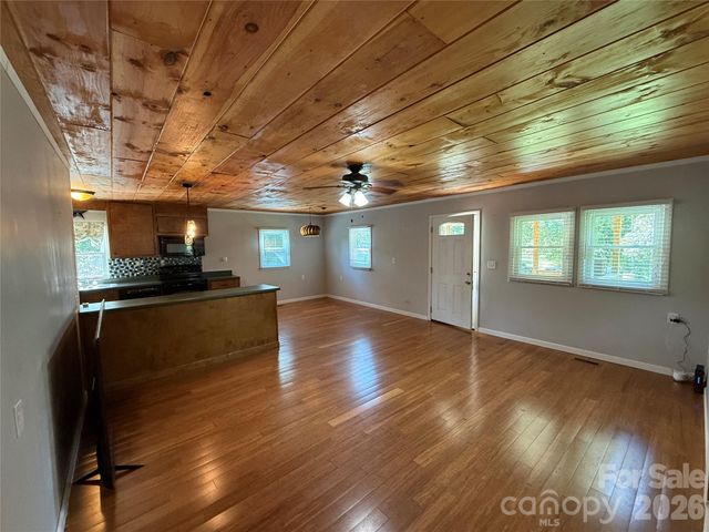 44 Oak Hill Road, Nebo, NC 28761