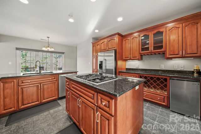 5106 Pond Bluff Drive, Monroe, NC 28112