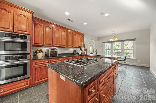 5106 Pond Bluff Drive, Monroe, NC 28112