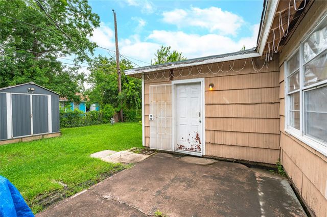1401 Susan Street, Pasadena, TX 77506