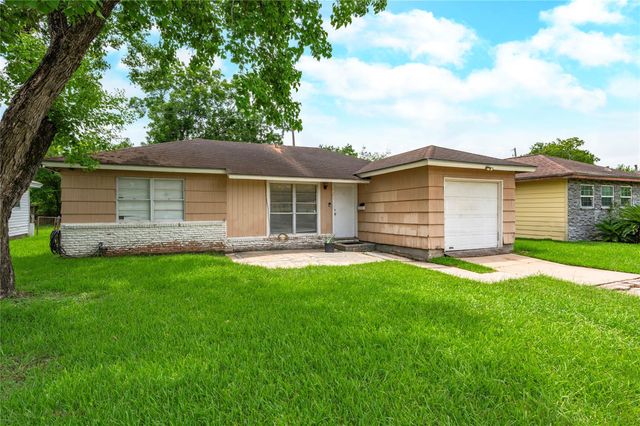 1401 Susan Street, Pasadena, TX 77506