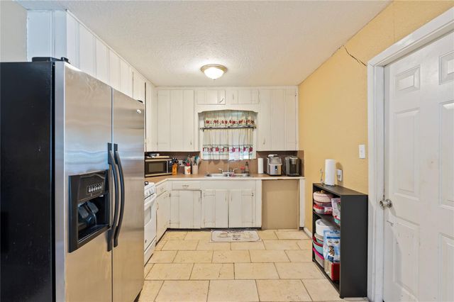 1401 Susan Street, Pasadena, TX 77506