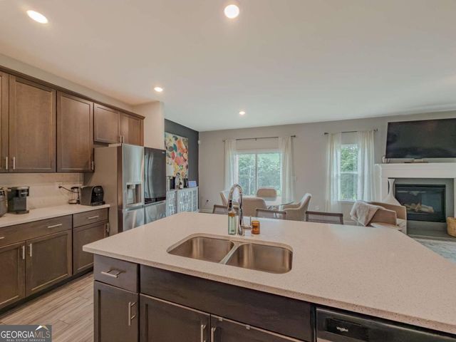 4311 Dean Grove Way, Loganville, GA 30052