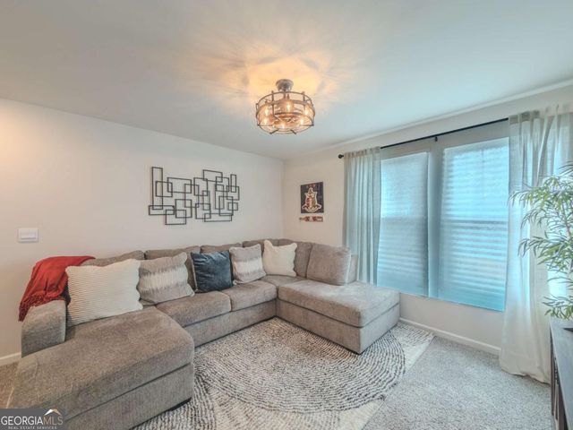 4311 Dean Grove Way, Loganville, GA 30052