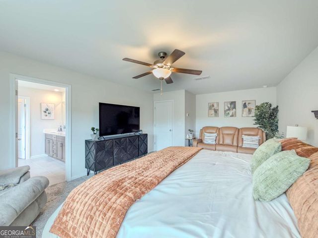 4311 Dean Grove Way, Loganville, GA 30052