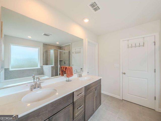 4311 Dean Grove Way, Loganville, GA 30052
